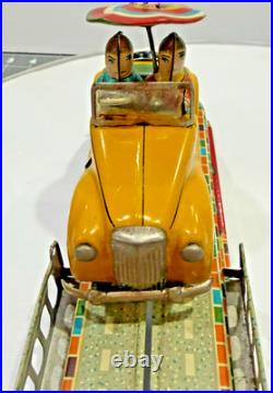 1007 RARE YELLOW MINT Marusan Tin Wind-Up Magic Wonder MG Car & Track Set-WORKS
