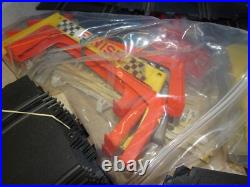 1963 Eldon Daytona Beach Racing Set 1/32 Slot Car Set Cars 26 Pc Track