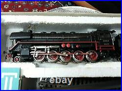 1966 Marklin Ho 3148 Express Train Set Engine-cars-track & Transformer