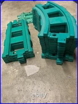 1980s Little Tikes Ride on Train Cars, Complete Set Of Track. Works Great