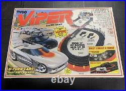 1994 Tyco Viper U-Turn Electric Racing Slot Cars Track Set Complete WITH Cars