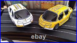 1999 Limited Disney's Epcot Test Track Slot Race Car Set (Pre-owned)