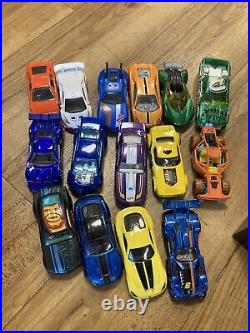 2 SETS. Hot Wheels Ultimate Garage. Loop Crash Play set! 15 Cars, Extra Tracks