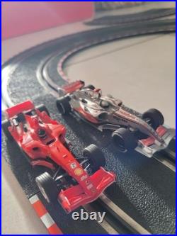 2008 SCX Compact Formula 1 Racing Ferrari Car Slot Track Set 143