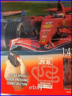 2008 SCX Compact Formula 1 Racing Ferrari Car Slot Track Set 143