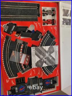 2008 SCX Compact Formula 1 Racing Ferrari Car Slot Track Set 143