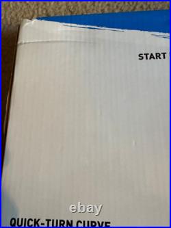 2011 Mattel Hot Wheels Wall Tracks Gorilla Takedown Track Set W1479