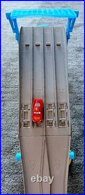 2017 Disney Pixar Cars 3 Florida Speedway Race-Off Foldable Track Set (FGW99)