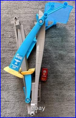 2017 Disney Pixar Cars 3 Florida Speedway Race-Off Foldable Track Set (FGW99)