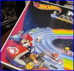 2021 Hot Wheels Mario Kart RAINBOW ROAD 8-Foot Track Set with Lights & Sounds 2021 Hot Wheels Mario Kart RAINBOW ROAD 8-Foot Track Set with Lights & Sounds