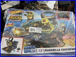 4 Hotwheels track sets+ 50 Cars+ 4-30 Car Storage Tire Cases