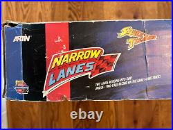 Artin Narrow Lanes Squeezer Teezer Slot Car Racing Track Box Set #84340 Tested