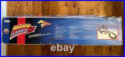 Artin Narrow Lanes Squeezer Teezer Slot Car Racing Track Box Set #84340 Tested