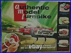 Authentic Model Turnpike AMT slot car track TR-190 with 2 CARS & DRIVER HEADS