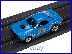 Auto World Crosstrax Road Course 9' Slot Car Race Set