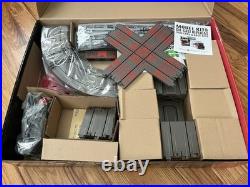 Auto World Dukes of Hazzard HO Electric Slot Car Set New In Box W Slot Cars 2012