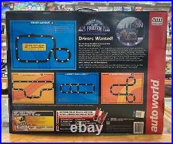 Auto World Semi Frozen 14' HO Scale Slot Car Race Track Set SRS339