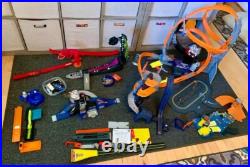 Awesome Vintage Lot of 1990's Mattel Hot Wheels Track and Playsets