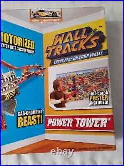 BRAND NEW Hot Wheels Wall Tracks Power Tower Motorized Sealed W3423 Track Set