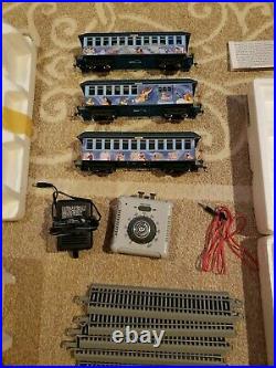 Bachmann Hawthorne Village Magic Of Disney Train Set 5 Cars Tracks Power Source
