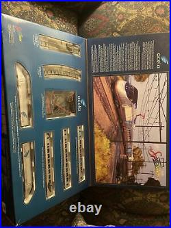 Bachmann The Acela Express HO Scale Electric Train Set in Box Tracks Cars Passen