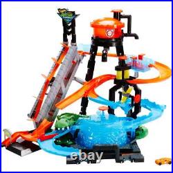 Big Hot Wheels Track Set Water Tower Color Changer Car with Huge Gator 2 ft Tall