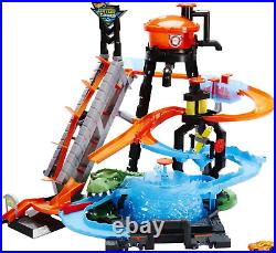 Big Hot Wheels Track Set Water Tower Color Changer Car with Huge Gator 2 ft Tall