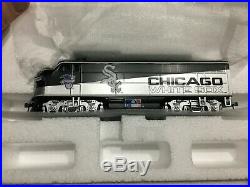 Bradford Exchange White Sox Train set (13 cars and lots of track!)