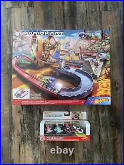 Brand New Hot Wheels Mario Kart Bowsers Castle Chaos Track Set Blue Yoshi Figure