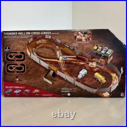 Cars 3 Thunder Hollow Criss-cross Track Play Set MATTEL Disney PIXAR 2017