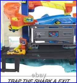 City Toy Car Track Set, Attacking Shark Escape Playset with 164 Scale Vehicl