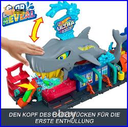 City Toy Car Track Set, Ultra Shark Car Wash with 164 Scale Color Reveal Toy V