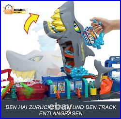 City Toy Car Track Set, Ultra Shark Car Wash with 164 Scale Color Reveal Toy V