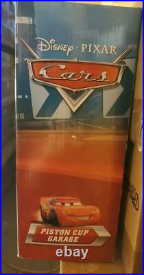 Disney Cars PISTON CUP GARAGE Playset Track Set read