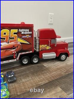 Disney Cars Super Track Mack Transforming Truck & Racetrack 36 Play Set VNC