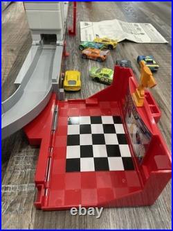 Disney Cars Super Track Mack Transforming Truck & Racetrack 36 Play Set VNC