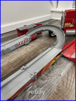 Disney Cars Super Track Mack Transforming Truck & Racetrack 36 Play Set VNC