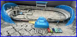 Disney Pixar Cars 3 Ultimate Florida Speedway Track Set with 6 Cars (read)