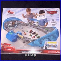 Disney Pixar Cars- Ultimate Florida Speedway Track Set withLightning Mcqueen NEW