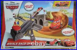 Disney Pixar World of Cars Rivals Race off Track Set Lighting Mcqueen BGF05 Disney Pixar World of Cars Rivals Race off Track Set Lighting Mcqueen BGF05
