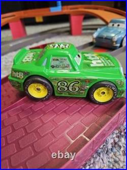 Fisher Price Disney Cars 2 Shake NGo World Grand Prix Racing Track W 5 Cars Work