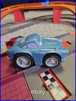 Fisher Price Disney Cars 2 Shake NGo World Grand Prix Racing Track W 5 Cars Work