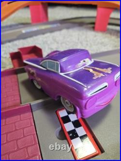 Fisher Price Disney Cars 2 Shake NGo World Grand Prix Racing Track W 5 Cars Work