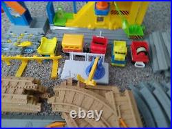 Fisher-Price GeoTrax Train Set Track Parts Pieces Cargo Cars Lot of 76 Tracks