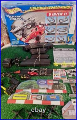 Formula World Tour Mattel Hot Wheels F1 Race Set With2 track tested Cars Formula World Tour Mattel Hot Wheels F1 Race Set With2 track tested Cars