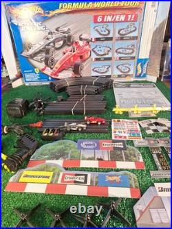 Formula World Tour Mattel Hot Wheels F1 Race Set With2 track tested Cars Formula World Tour Mattel Hot Wheels F1 Race Set With2 track tested Cars