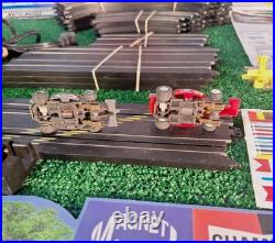 Formula World Tour Mattel Hot Wheels F1 Race Set With2 track tested Cars Formula World Tour Mattel Hot Wheels F1 Race Set With2 track tested Cars
