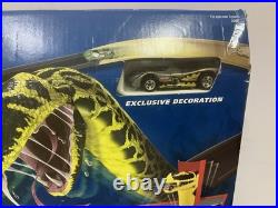 HOT WHEELS 1999 VIPER STRIKE TRACK SET With CAR Nice Shape Complete
