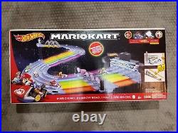 HOTWHEELS MARIOKART Rainbow Road Raceway Track Set NEW IN BOX