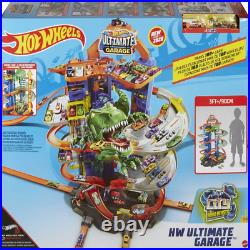 HW Ultimate Garage Playset with 2 Toy Cars Stores 100 1 64 Scale Vehicles